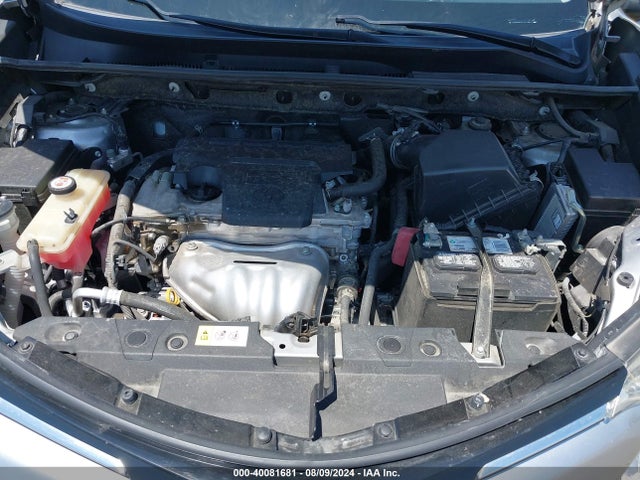 Toyota RAV4 LE 2018 JTMZFREV8JJ163814 Image 10
