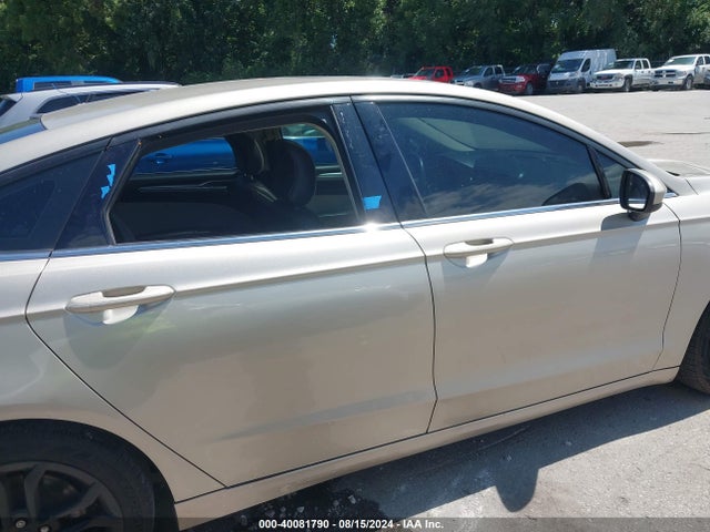 Ford FUSION SE 2019 3FA6P0HD5KR133245 Image 6