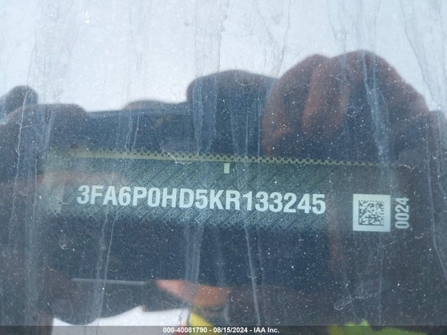 Ford FUSION SE 2019 3FA6P0HD5KR133245 Image 9