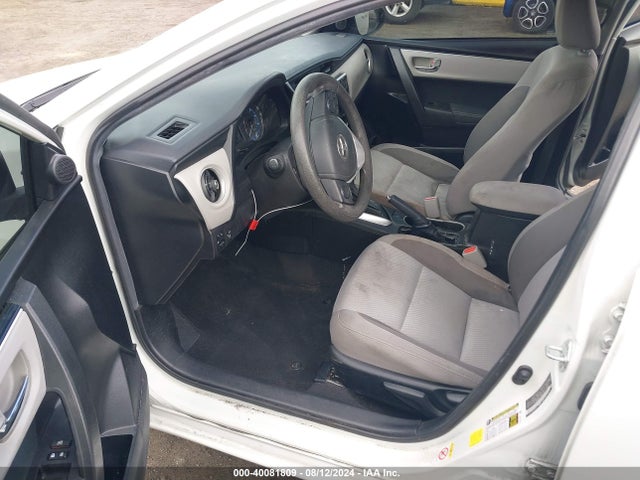 Toyota COROLLA LE 2018 5YFBURHE7JP795007 Image 5
