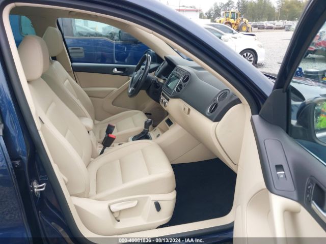 WVGBV3AX5EW596200 Volkswagen Tiguan Sel