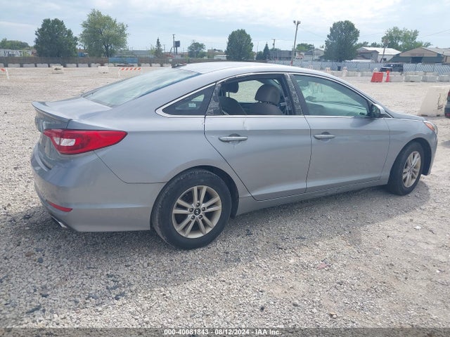 Hyundai SONATA SE 2015 5NPE24AF3FH128027 Image 4