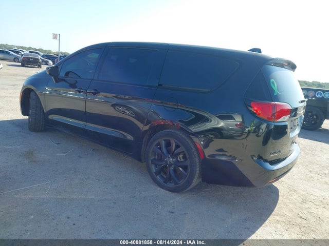 2C4RC1FG8JR357877 Chrysler Pacifica Touring Plus