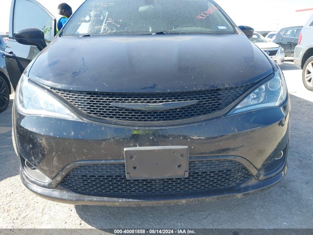 2C4RC1FG8JR357877 Chrysler Pacifica Touring Plus