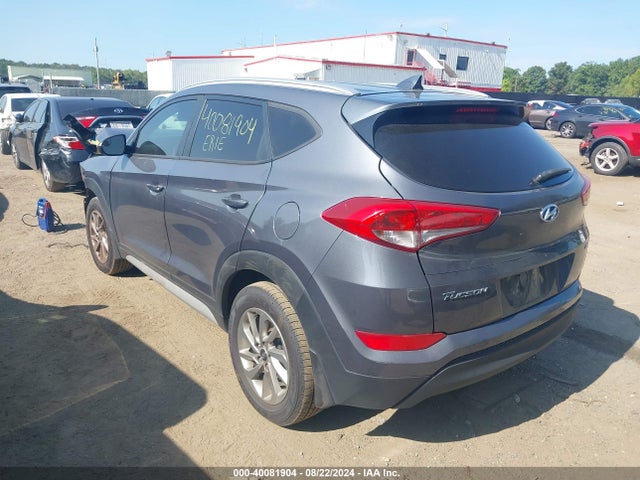 Hyundai TUCSON SEL 2018 KM8J3CA42JU742095 Image 3