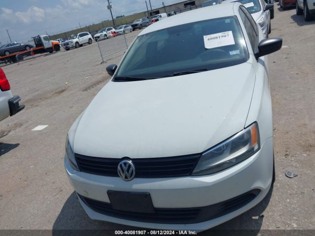 3VW2K7AJ6EM316006 Volkswagen Jetta 2.0l S