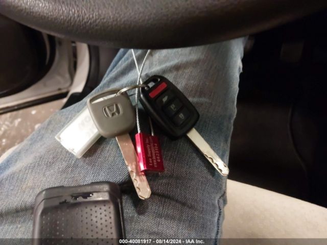 5J6RM4H39GL077034 Honda CR-V LX