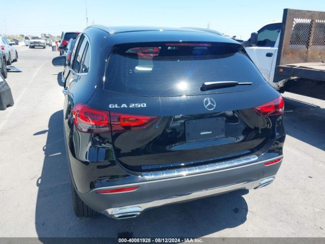 W1N4N4GB0NJ394773 Mercedes-Benz GLA 250