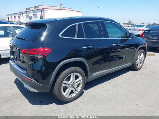 W1N4N4GB0NJ394773 Mercedes-Benz GLA 250