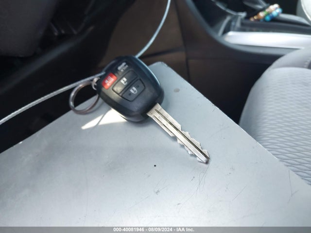 Toyota COROLLA LE 2017 5YFBURHE5HP734829 Image 11