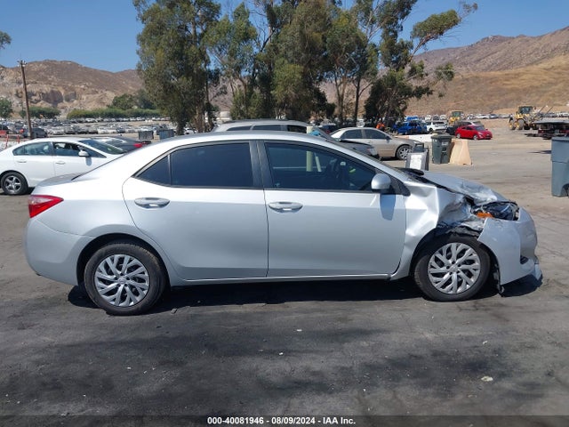Toyota COROLLA LE 2017 5YFBURHE5HP734829 Image 14