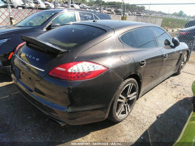 2012 PORSCHE PANAMERA WP0AA2A78CL071667 Photo 3