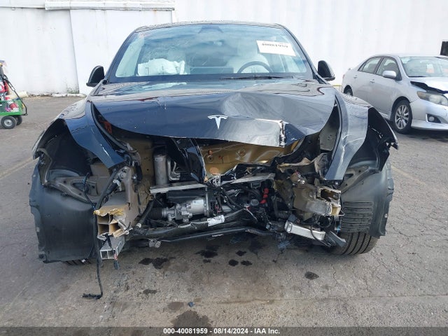 7SAYGDEF5RF050283 Tesla Model Y Performance Dual Motor All-wheel Drive