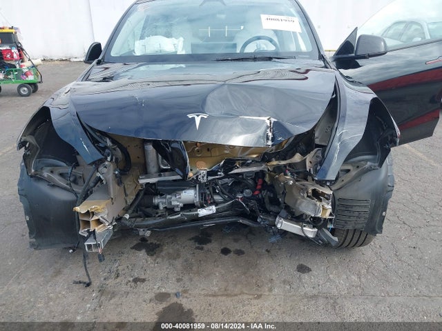 2024 TESLA MODEL Y 7SAYGDEF5RF050283 Photo 5