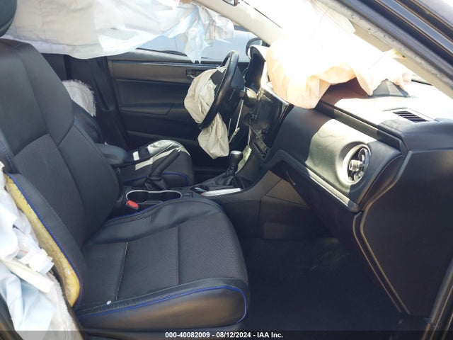 Toyota COROLLA SE 2019 5YFBURHE9KP892047 Image 5
