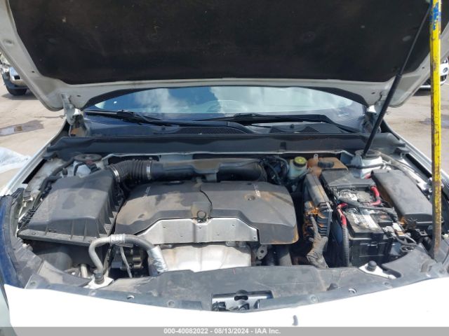 1G11E5SL2EF204063 Chevrolet MALIBU 2LT