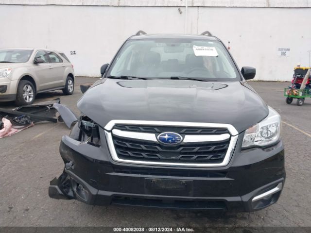 JF2SJAGC1JH537962 Subaru Forester 2.5i Premium