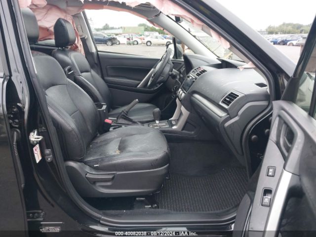 JF2SJAGC1JH537962 Subaru Forester 2.5i Premium
