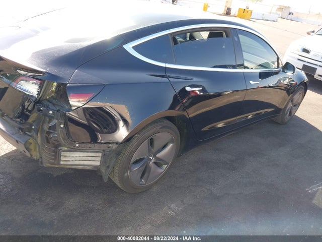 Tesla Model 3 Long Range/mid Range 2018 5YJ3E1EA1JF156847 Image 21
