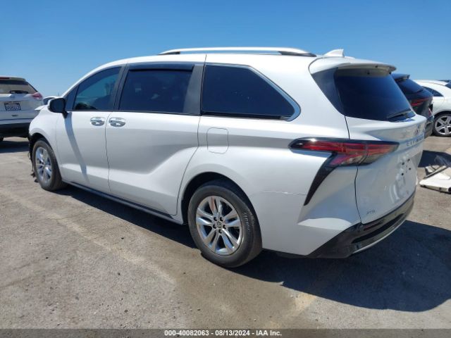 5TDZSKFC1RS118664 Toyota Sienna Limited