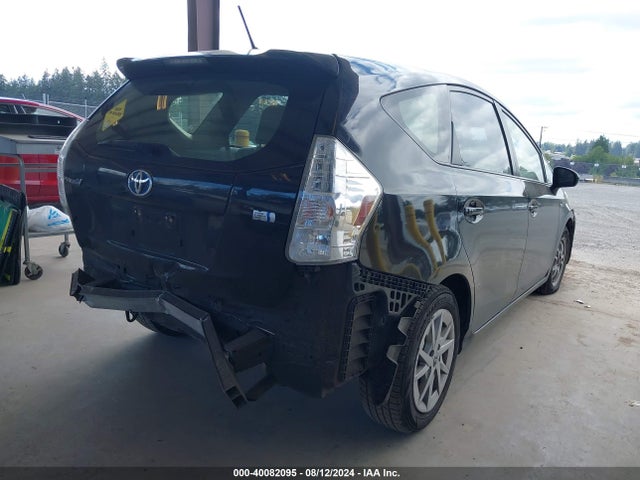 Toyota Prius V Two 2014 JTDZN3EU4E3315900 Image 4