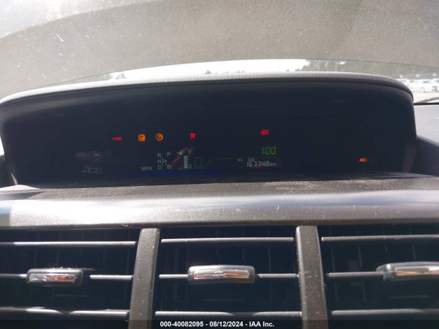 Toyota Prius V Two 2014 JTDZN3EU4E3315900 Image 7