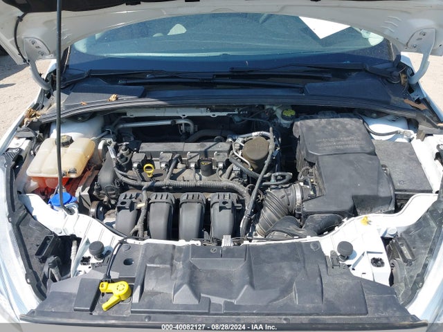 Ford FOCUS SE 2015 1FADP3K2XFL329332 Image 10