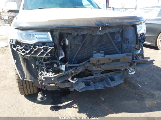 1C4RJFCG0FC214199 Jeep Grand Cherokee Overland