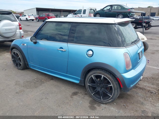2003 MINI COOPER S WMWRE33403TD63409 Photo 2