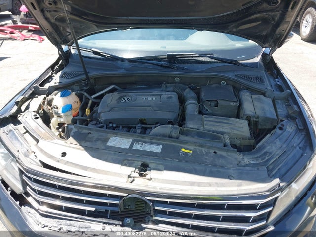 1VWBT7A35GC065496 Volkswagen Passat 1.8t Se
