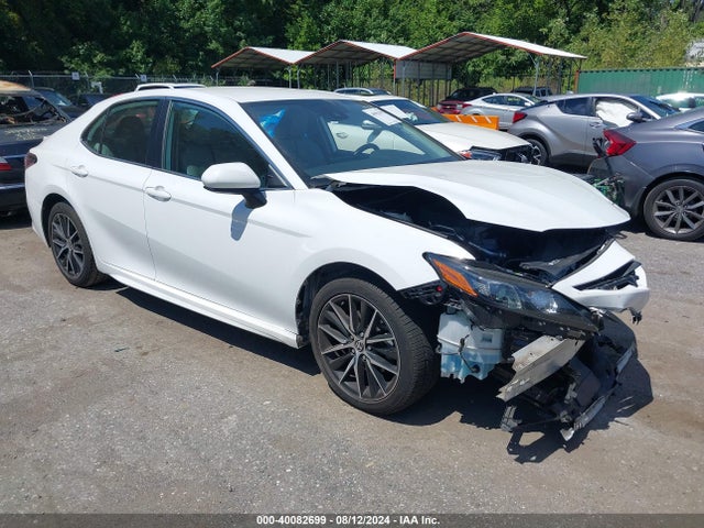 Toyota CAMRY SE 2021 4T1G11AKXMU525661 zdjęcie główne