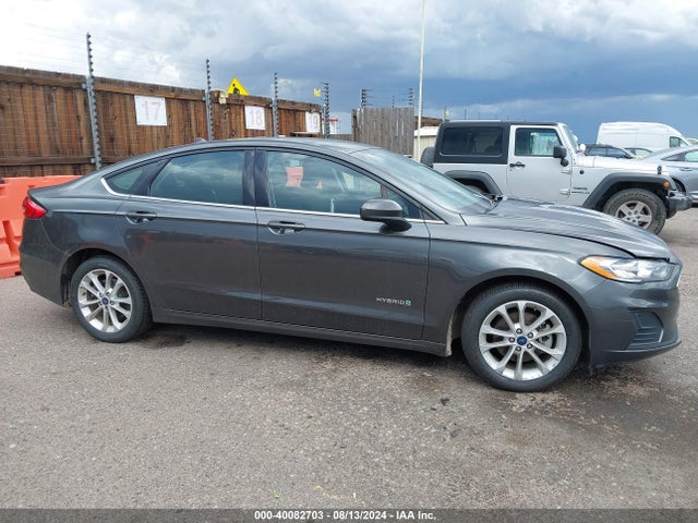 Ford Fusion Hybrid Se 2019 3FA6P0LU4KR235093 Image 13