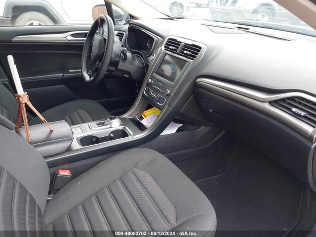 Ford Fusion Hybrid Se 2019 3FA6P0LU4KR235093 Image 5