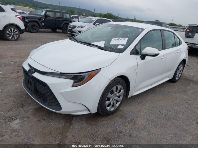 Toyota COROLLA LE 2022 5YFEPMAE0NP328082 Image 2