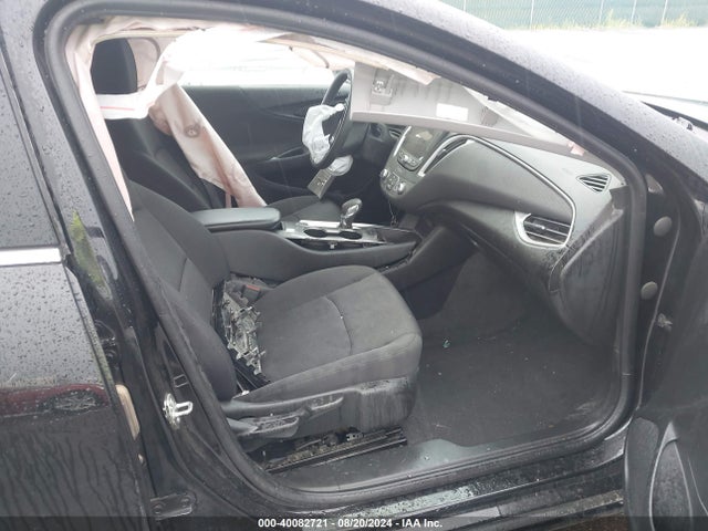 1G1ZC5ST5MF030223 Chevrolet Malibu Fwd 1fl