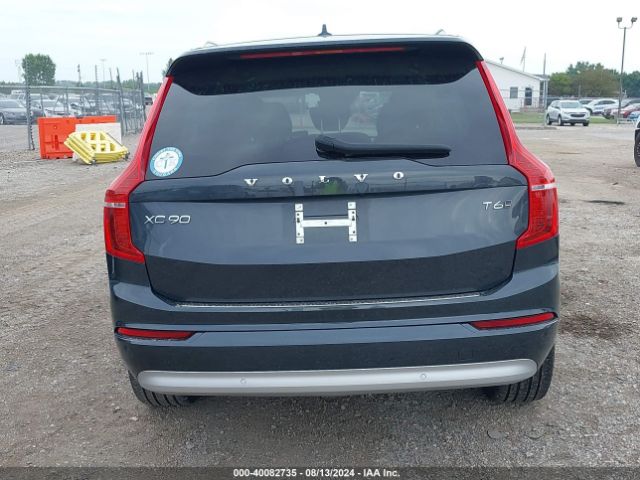 YV4A22PK3N1784996 Volvo Xc90 T6 Momentum 7 Passenger