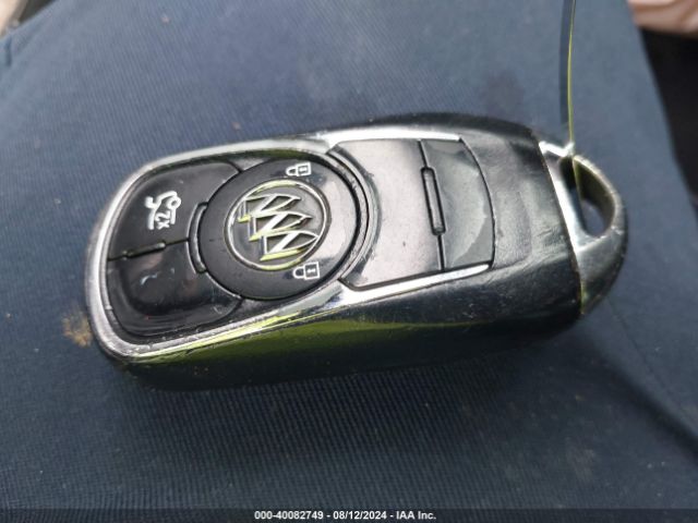 1G4ZP5SS4HU140700 Buick Lacrosse Essence
