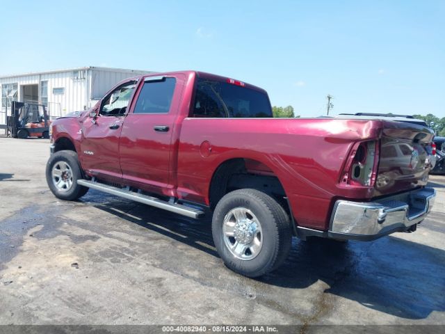 3C6UR5CL3LG124118 RAM 2500 Tradesman  4x4 6'4 Box