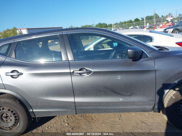 JN1BJ1CP0KW529570 Nissan Rogue Sport S