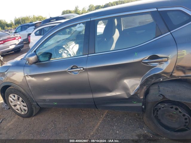 JN1BJ1CP0KW529570 Nissan Rogue Sport S