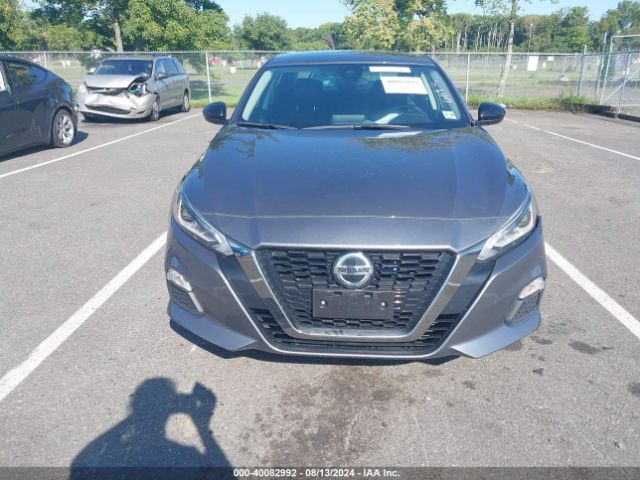 1N4BL4CW6NN340325 Nissan Altima Sr Intelligent Awd
