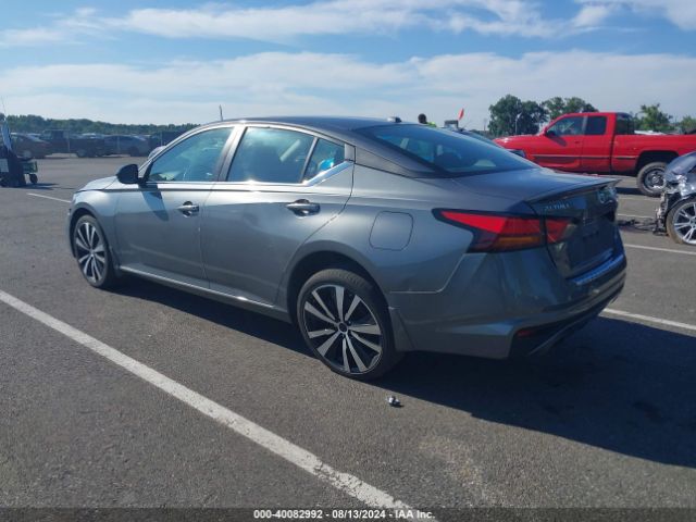 1N4BL4CW6NN340325 Nissan Altima Sr Intelligent Awd