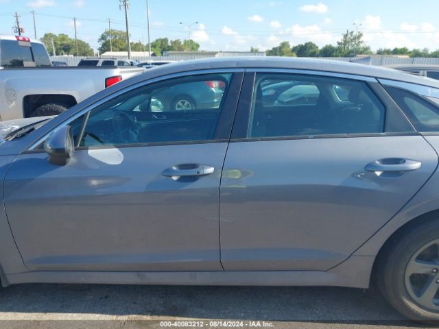 5XXG14J27PG188544 KIA K5 LXS