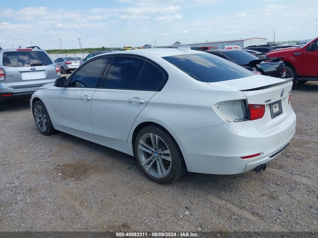 WBA3B3C57EJ977800 BMW 328i Xdrive