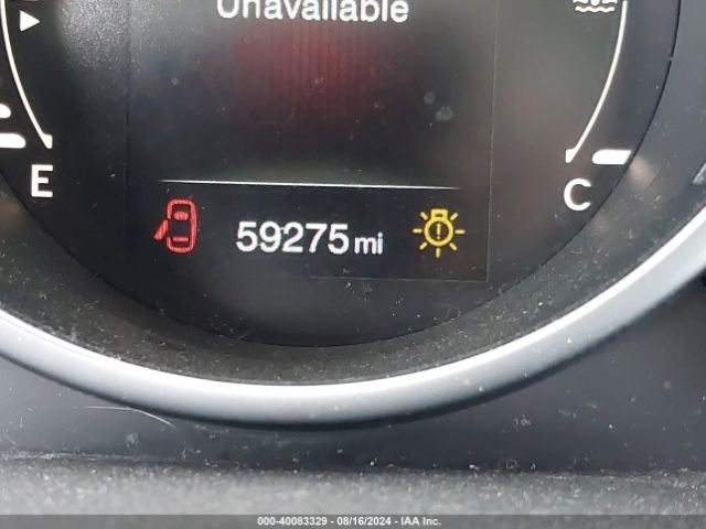 ZFBCFYDT0GP350196 Fiat 500x Lounge