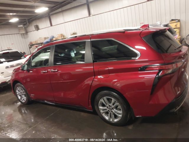 5TDESKFC3MS015804 Toyota Sienna Platinum