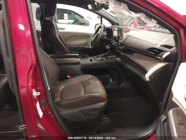 5TDESKFC3MS015804 Toyota Sienna Platinum