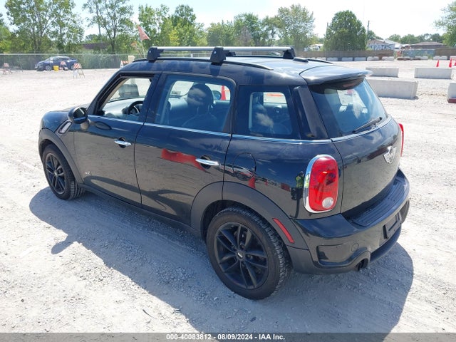 2011 MINI COOPER S COUNTRYMAN WMWZC5C57BWM11394 Photo 2