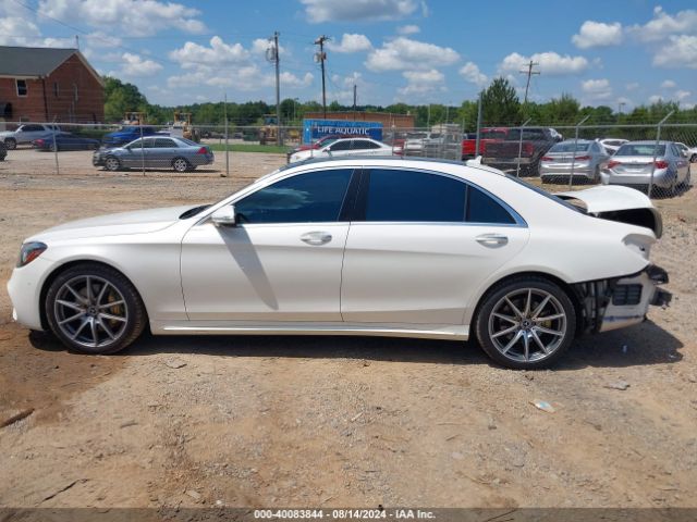 WDDUG8DB9JA401720 Mercedes-Benz S 560
