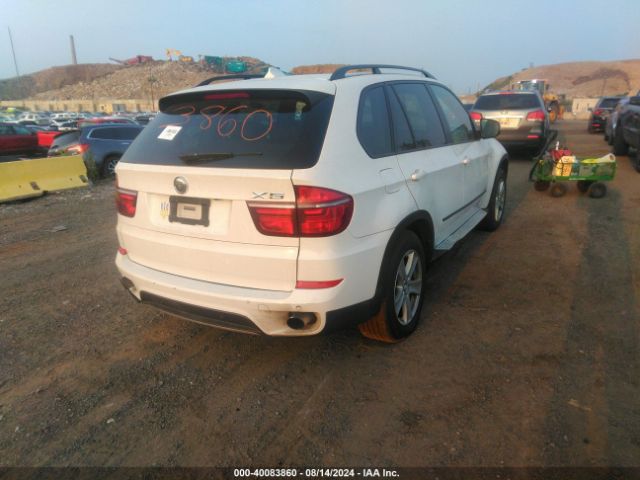 2011 BMW X5 5UXZW0C51BL656897 Photo 3